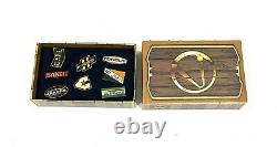 Collectible Borderlands Level 50 Limited Edition Golden Loot Chest pin set