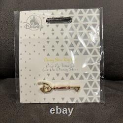 Disney Store Flair Exclusive Starter Gold Red Key Pin Limited Edition 2020
