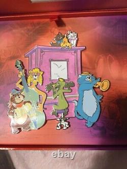 Disney The ARISTOCATS 50th Anniversary Jumbo PIN Limited Edition of 2000 Marie